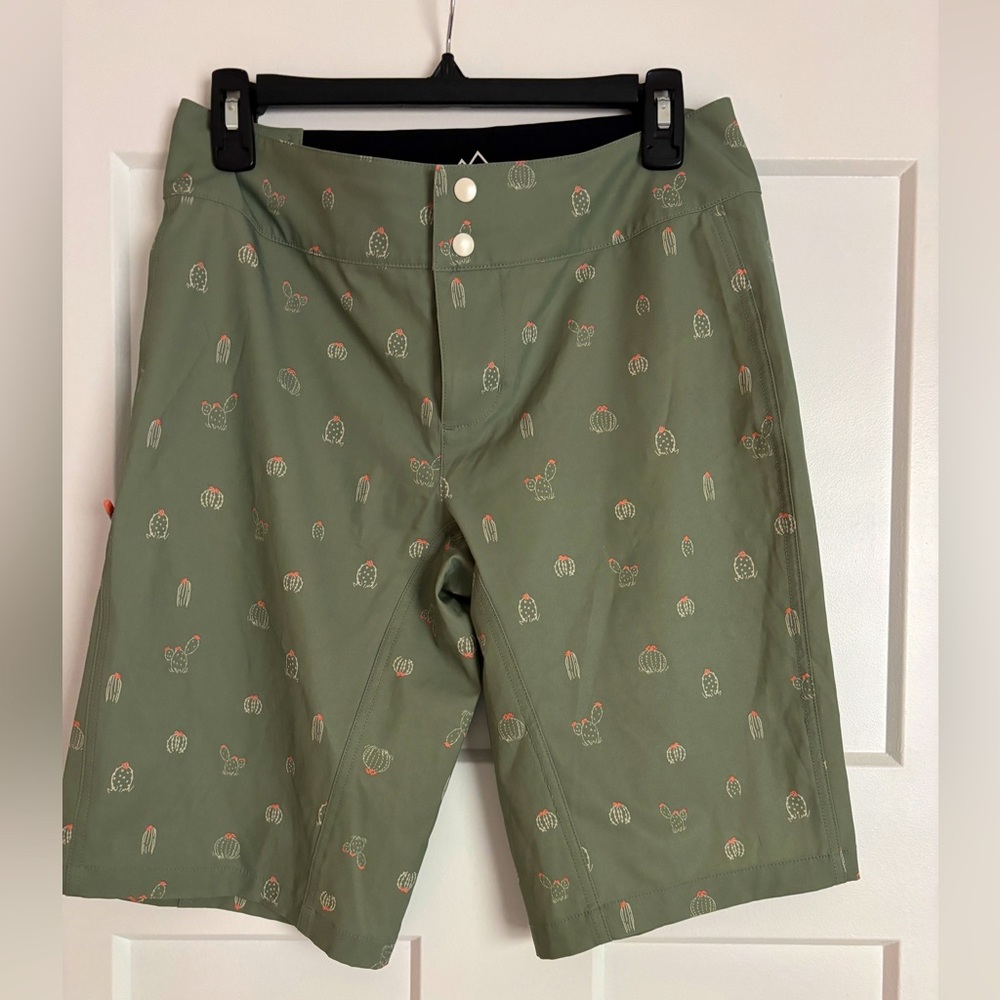 Women’s Wild Rye Mountain Bike Shorts, cactus print